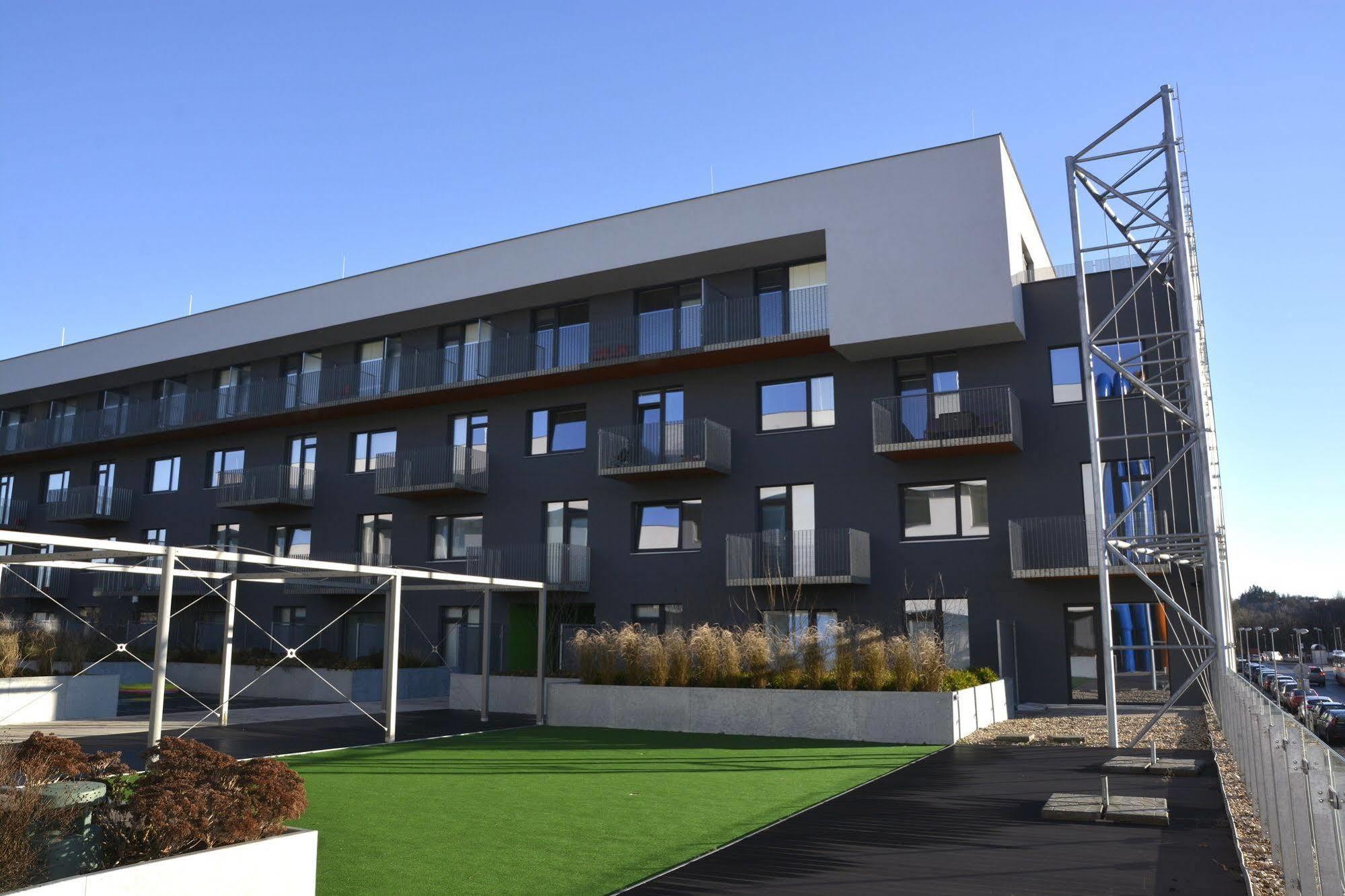 Campea Aparthotel Brno Zewnętrze zdjęcie